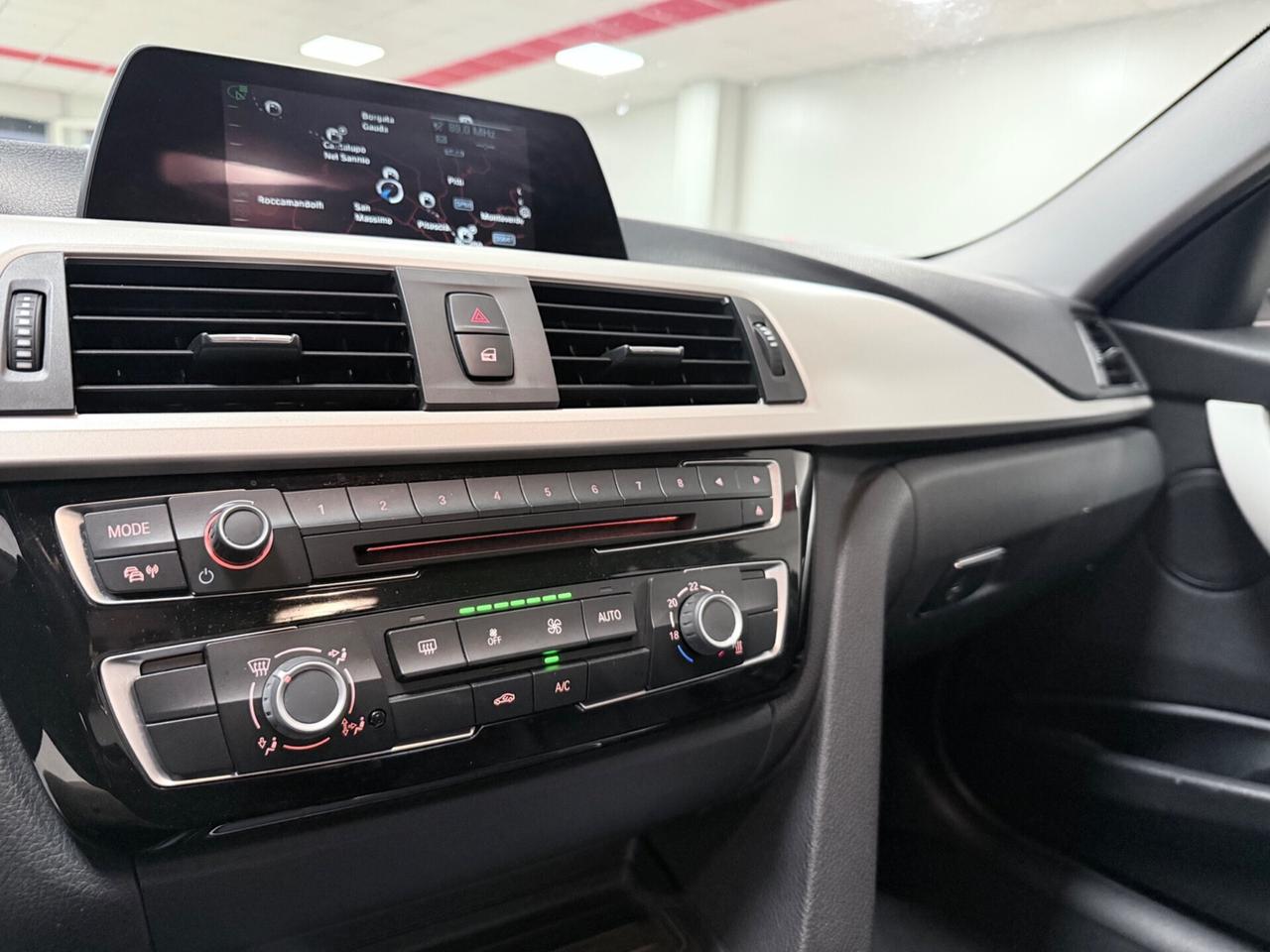 Bmw 320 320d Efficient Dynamics Business Advantage aut.