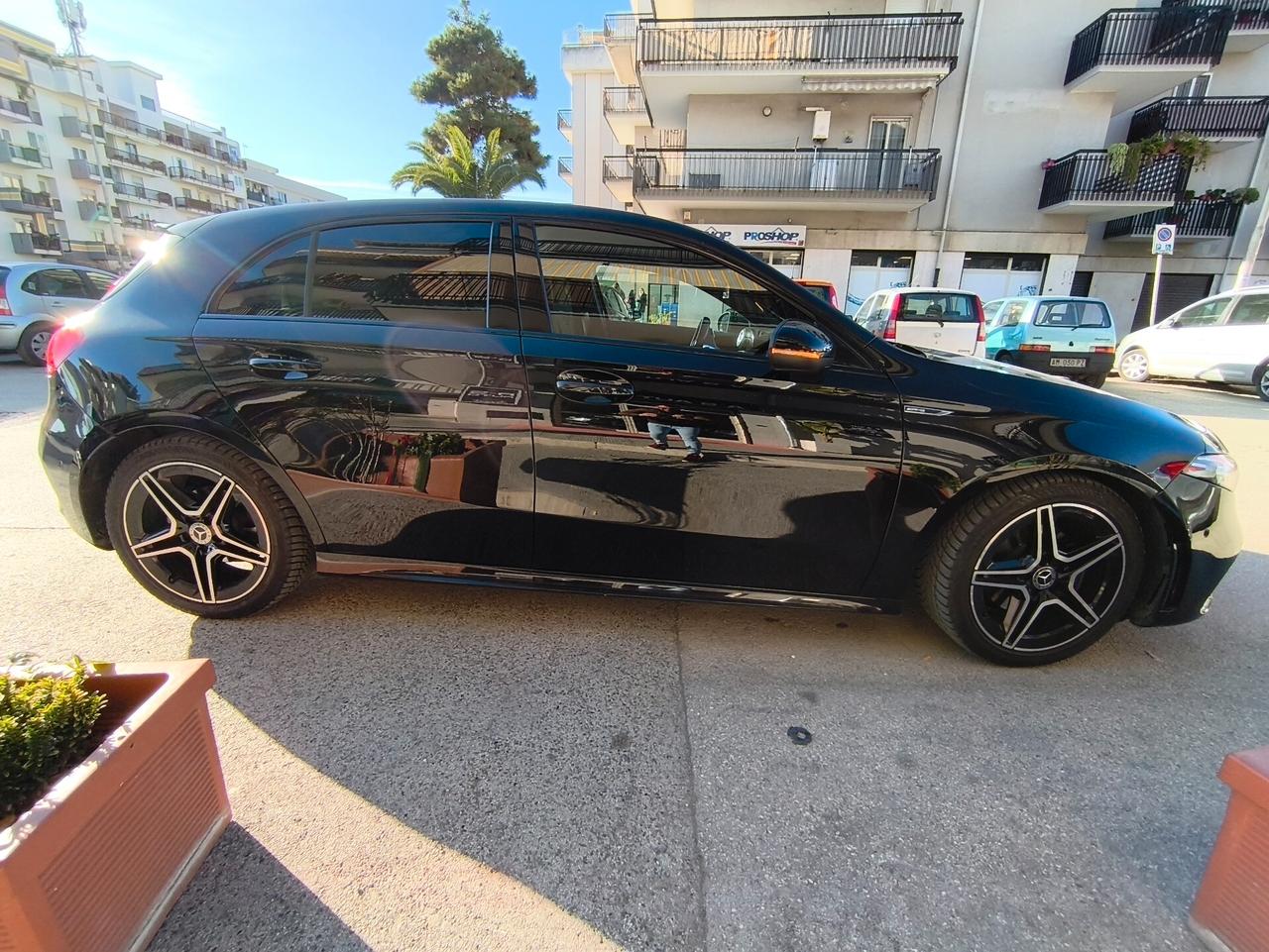Mercedes-benz A 180 d Automatic Premium