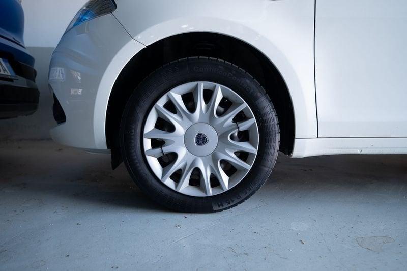 Lancia Ypsilon III 2015 1.2 Elefantino Blu s&s 69cv my19