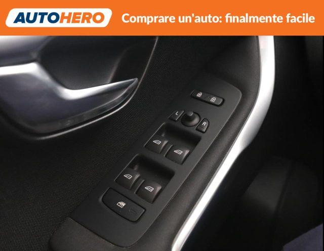 VOLVO V40 D2 Geartronic Kinetic