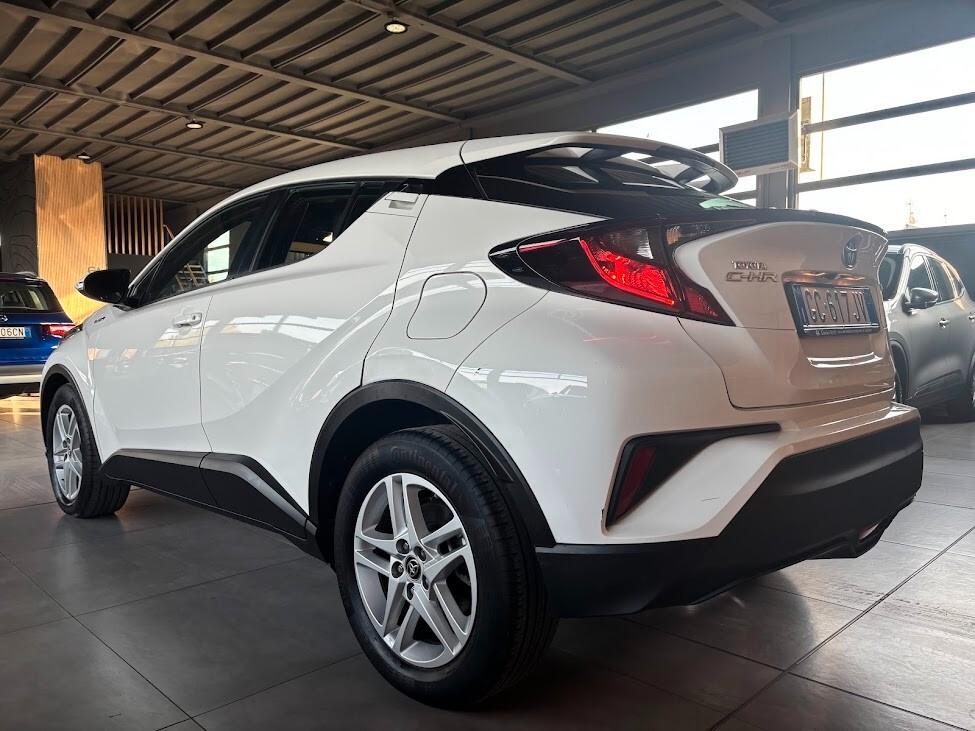 Toyota C-HR 1.8 Hybrid E-CVT Business