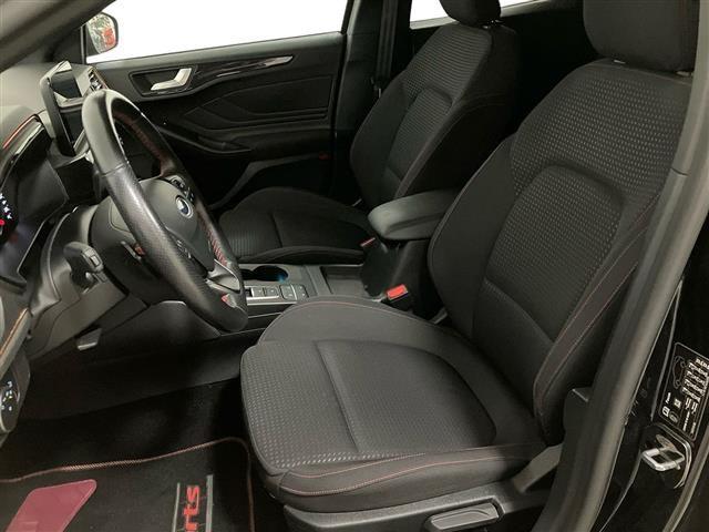 FORD Focus 5 Porte 1.0 EcoB. 125cv ST-Line e-Sh. Motore NUOVO