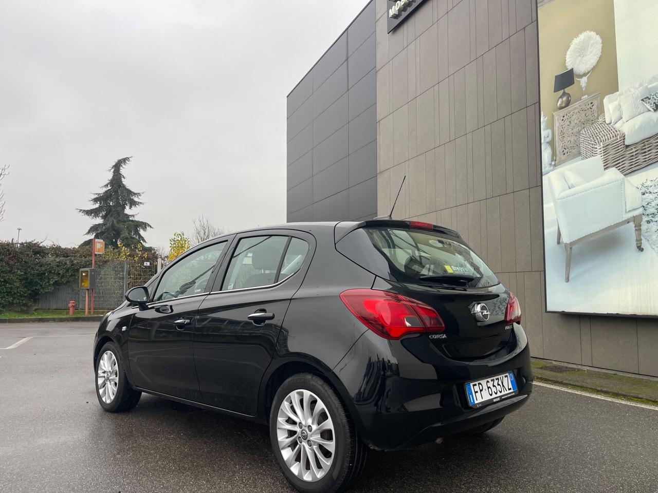 Opel Corsa 1.4 90CV 5 porte Advance