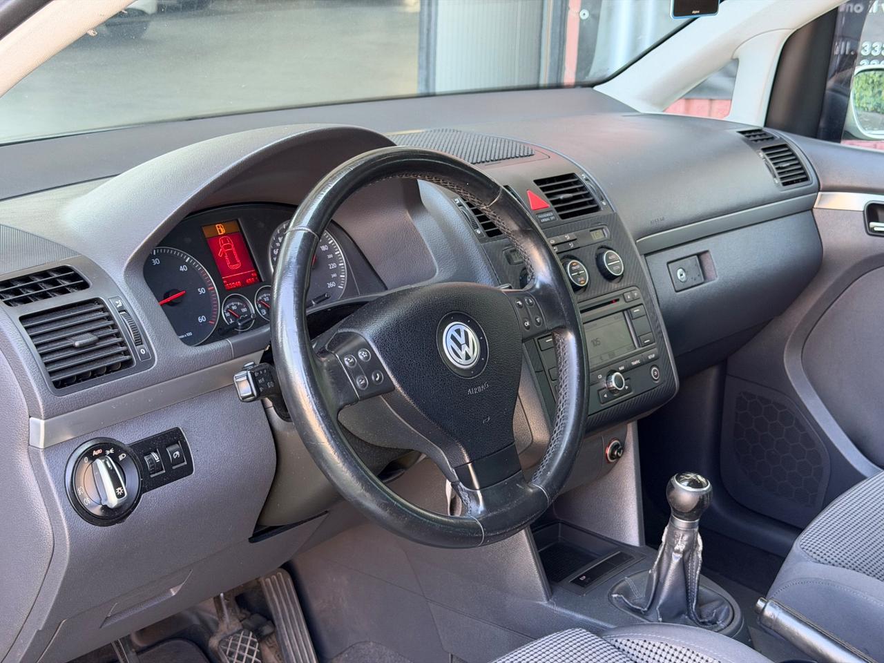 Volkswagen Touran 2.0 TDI DPF Highline