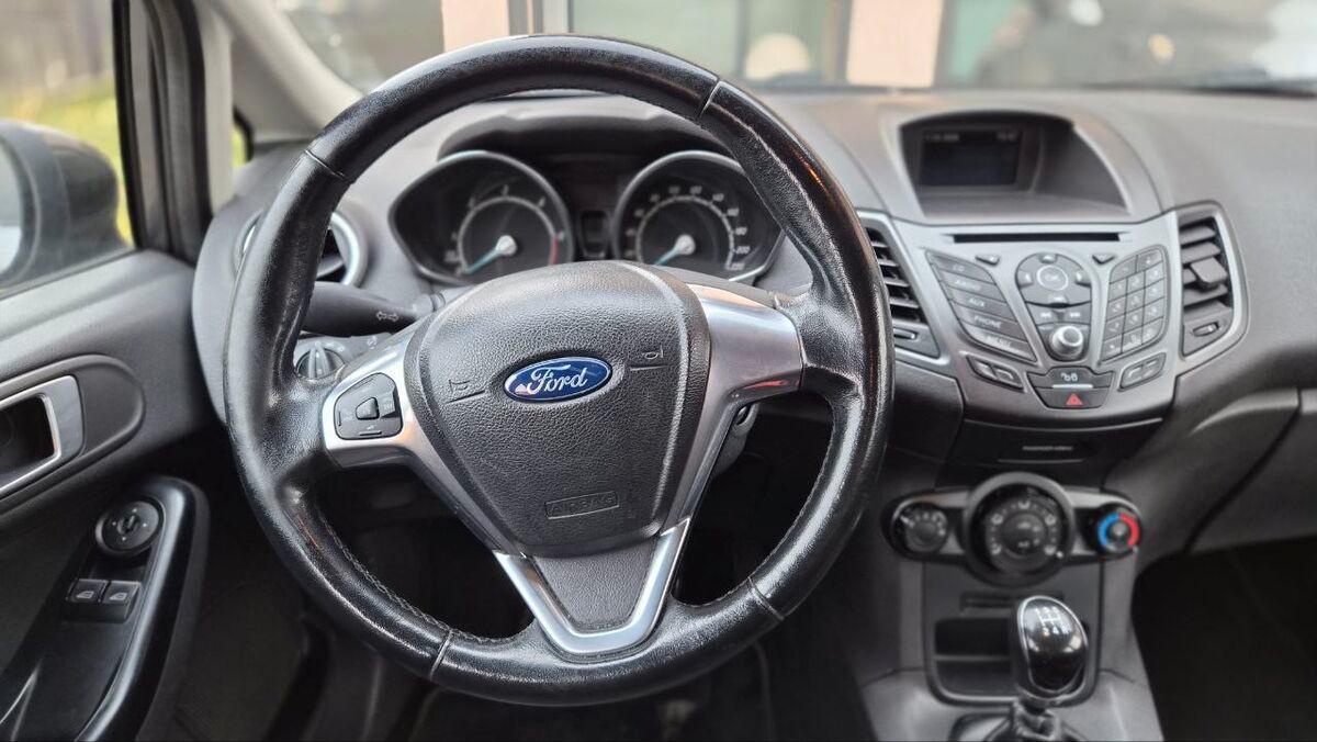 Ford Fiesta 1.5 tdci Business 75cv 5p