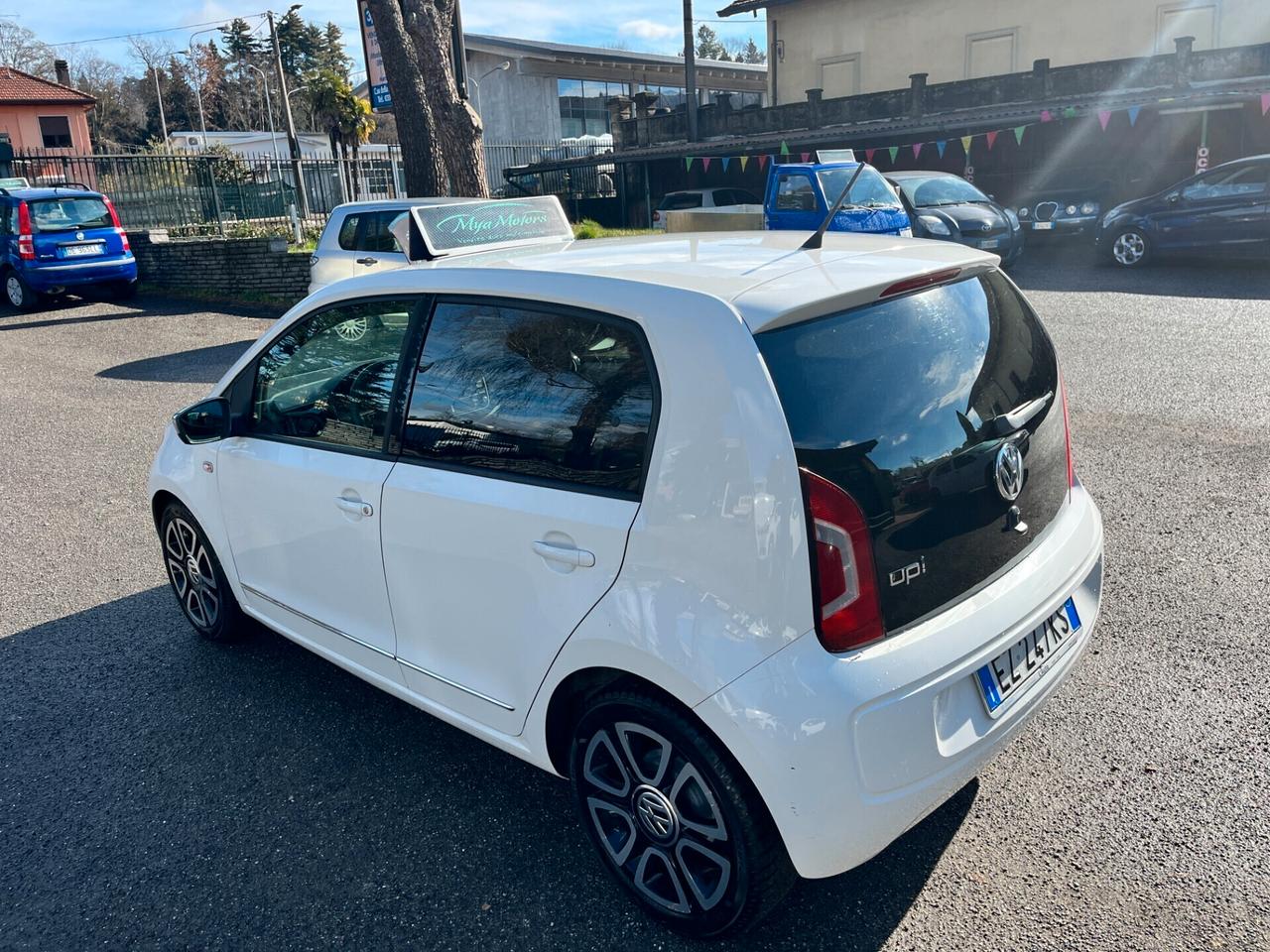 Volkswagen up! 1.0 75 CV 5p. high