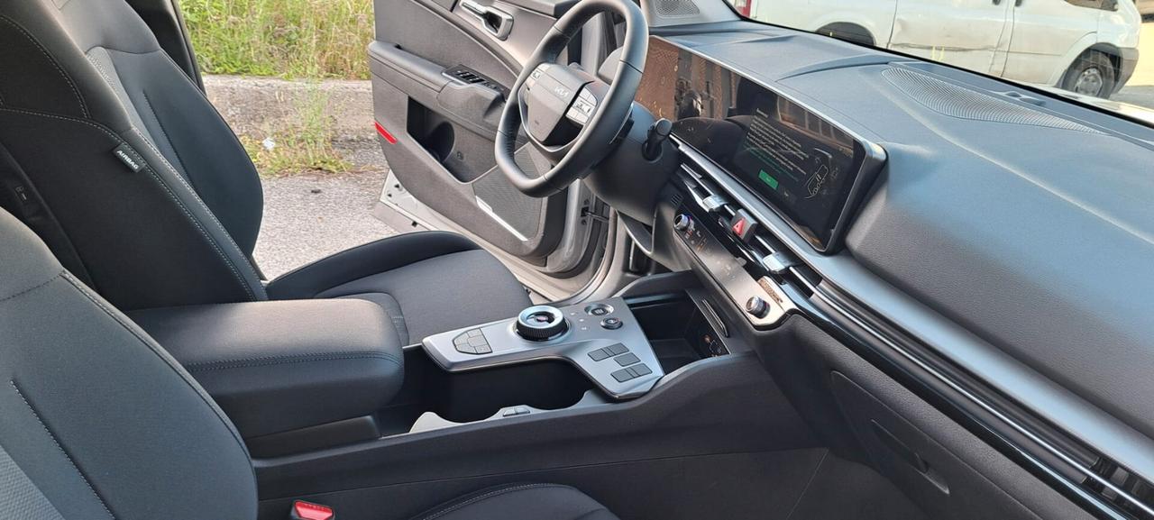 Kia Sportage Tri Fuel 1.6 TGDi HEV GPL AT 6 Style