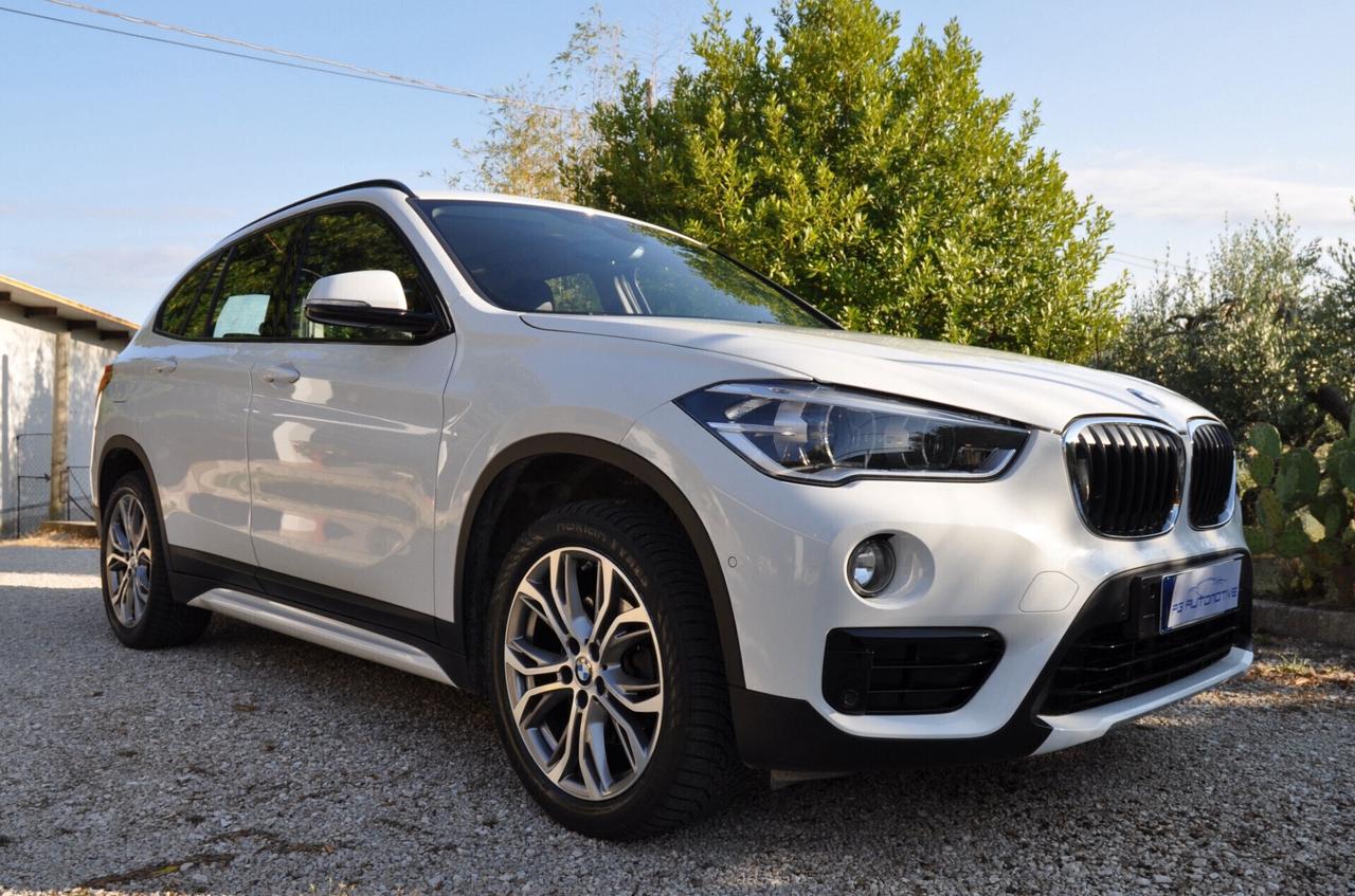 Bmw X1 180d xDrive Advantage (Gancio traino-tetto apribile)