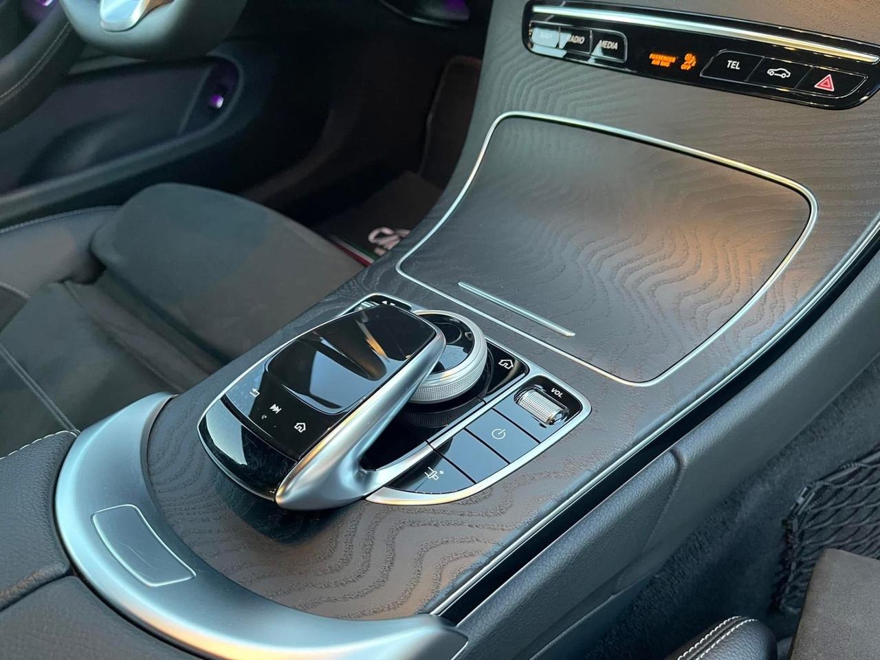 Mercedes-benz C 220 C 220 d Auto Coupé Premium
