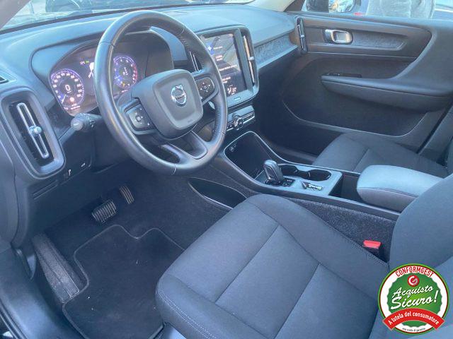 VOLVO XC40 T2 Geartronic Momentum Pro Automatico