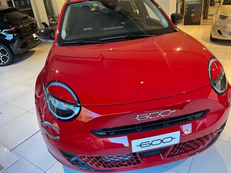 FIAT 600 600 Hybrid 110 CV DCT MHEV Pop