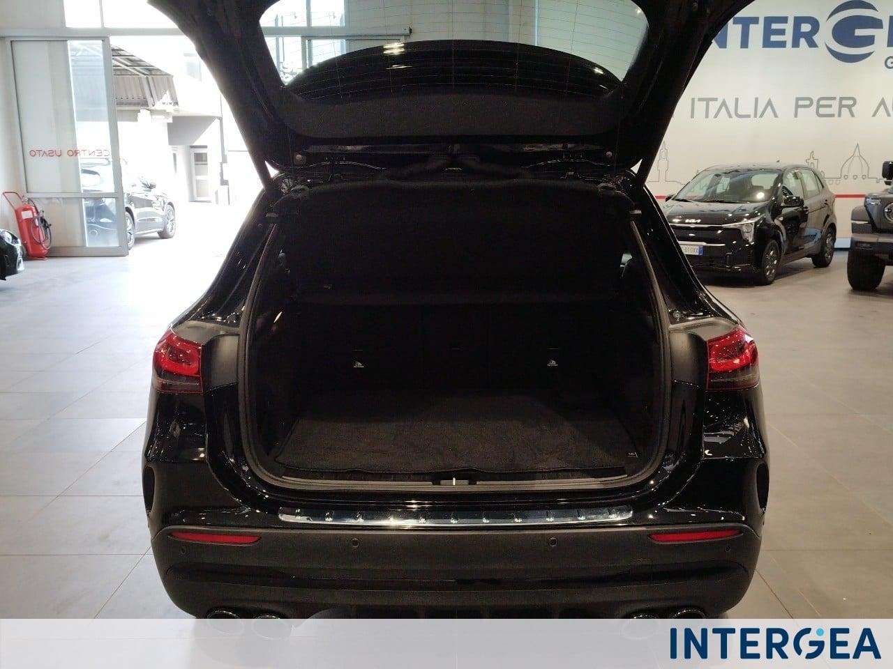 Mercedes-Benz GLA AMG 45 S 4matic+ auto