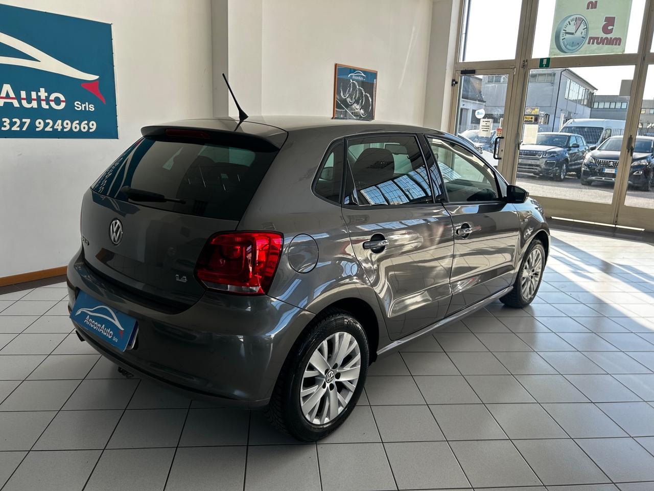 VW Polo 1.4 DSG automatica 2013