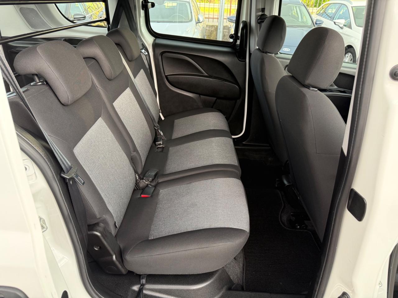 Fiat Doblo 1.6 MJT 90CV S&S PC Combi N1 Lounge