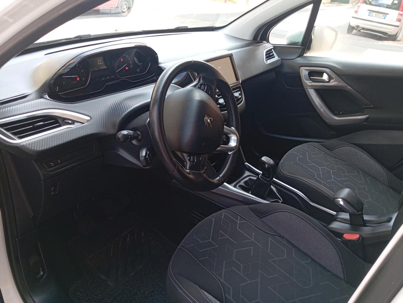 Peugeot 2008 BlueHDi 100 Active