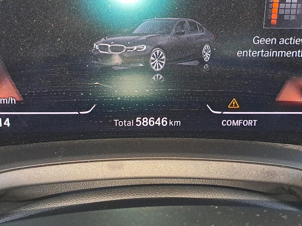 BMW 318D 136CV STEPTRONIC 48V BUSINESS ADVANTAGE ( FARI LED - BMW DIGITAL COCKPIT - PELLE - NAVI - MIRROR - PDC )