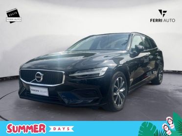 VOLVO V60 B3 Geartronic Momentum Core