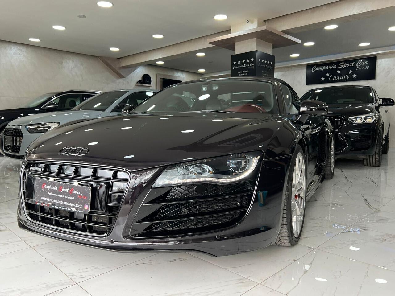 NUOVA AUDI R8 5.2 V10 FSI 525CV QUATTRO R-TRONIC CABRIO IDENTITY BLACK