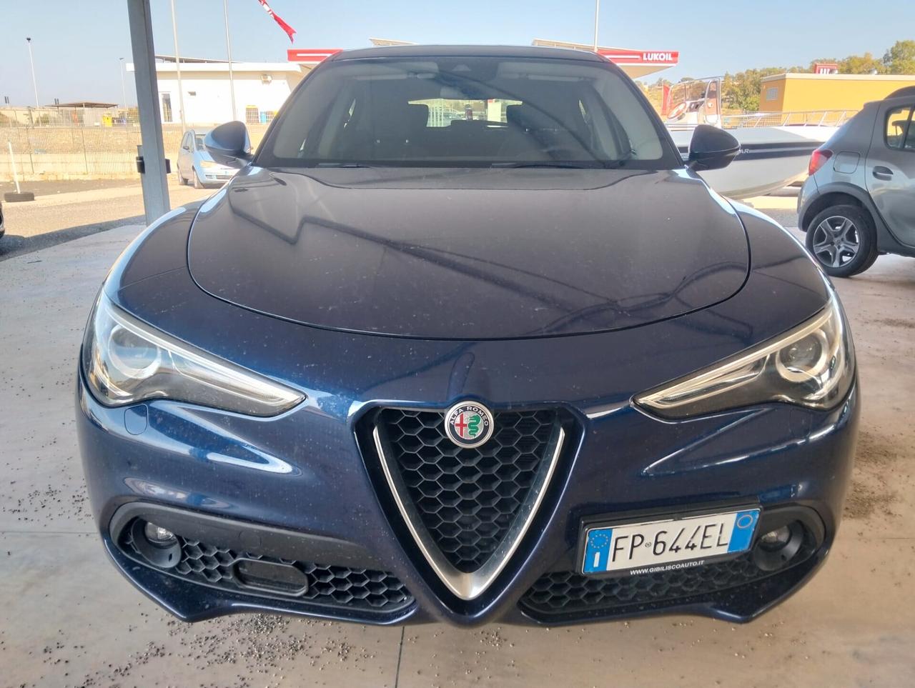 Alfa Romeo Stelvio 2.2 Turbodiesel 180 CV AT8 RWD Executive