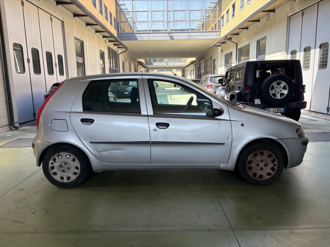 Fiat Punto 1.2i 16V cat 5 porte ELX