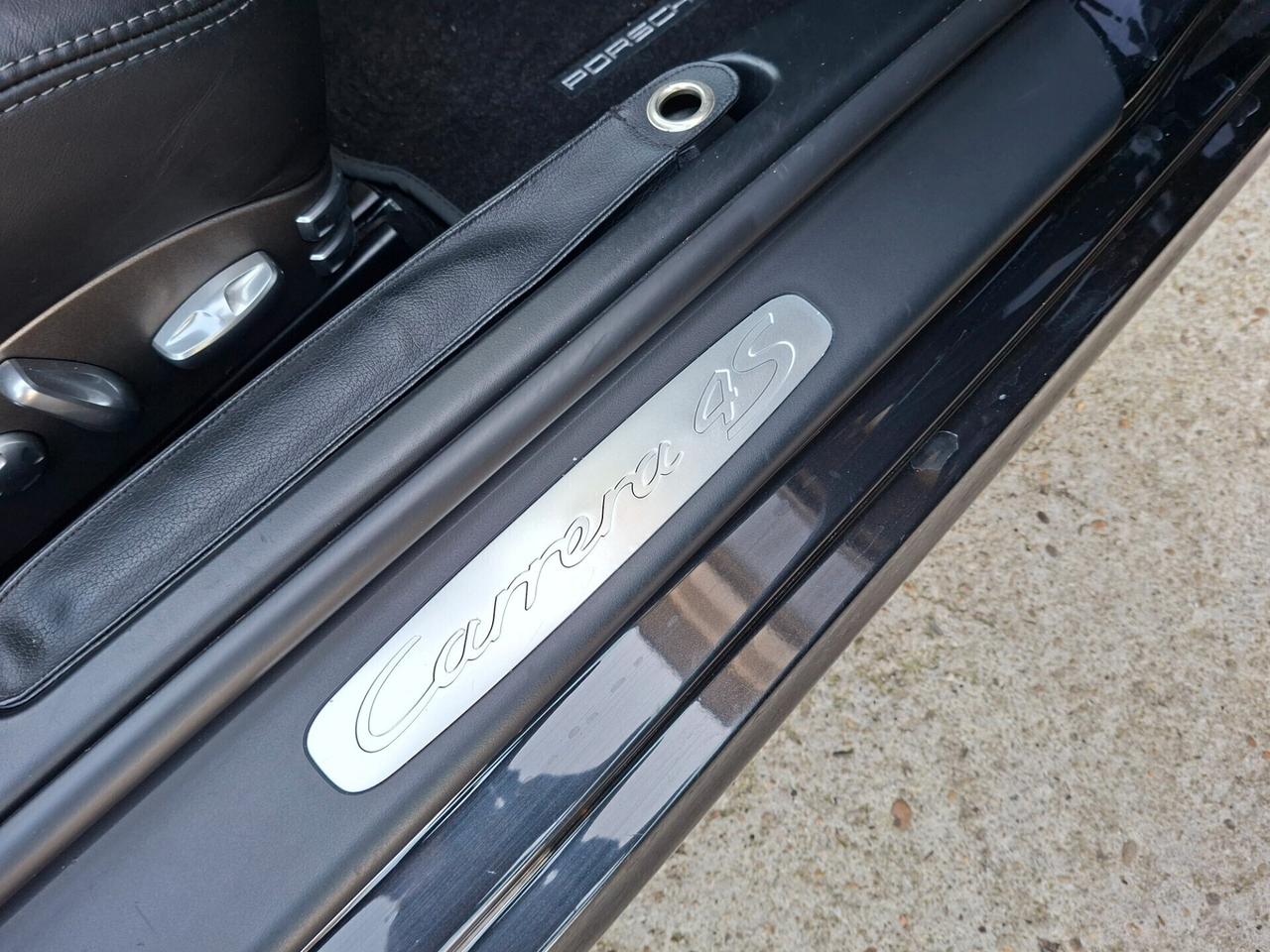 Porsche 911 997 Carrera 4S Cabriolet