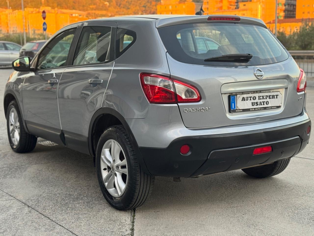 Nissan Qashqai 1.5 dCi DPF Tekna 2012