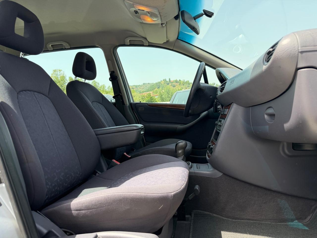 MERCEDES-BENZ A 170 CDI ELEGANCE/187.000KM