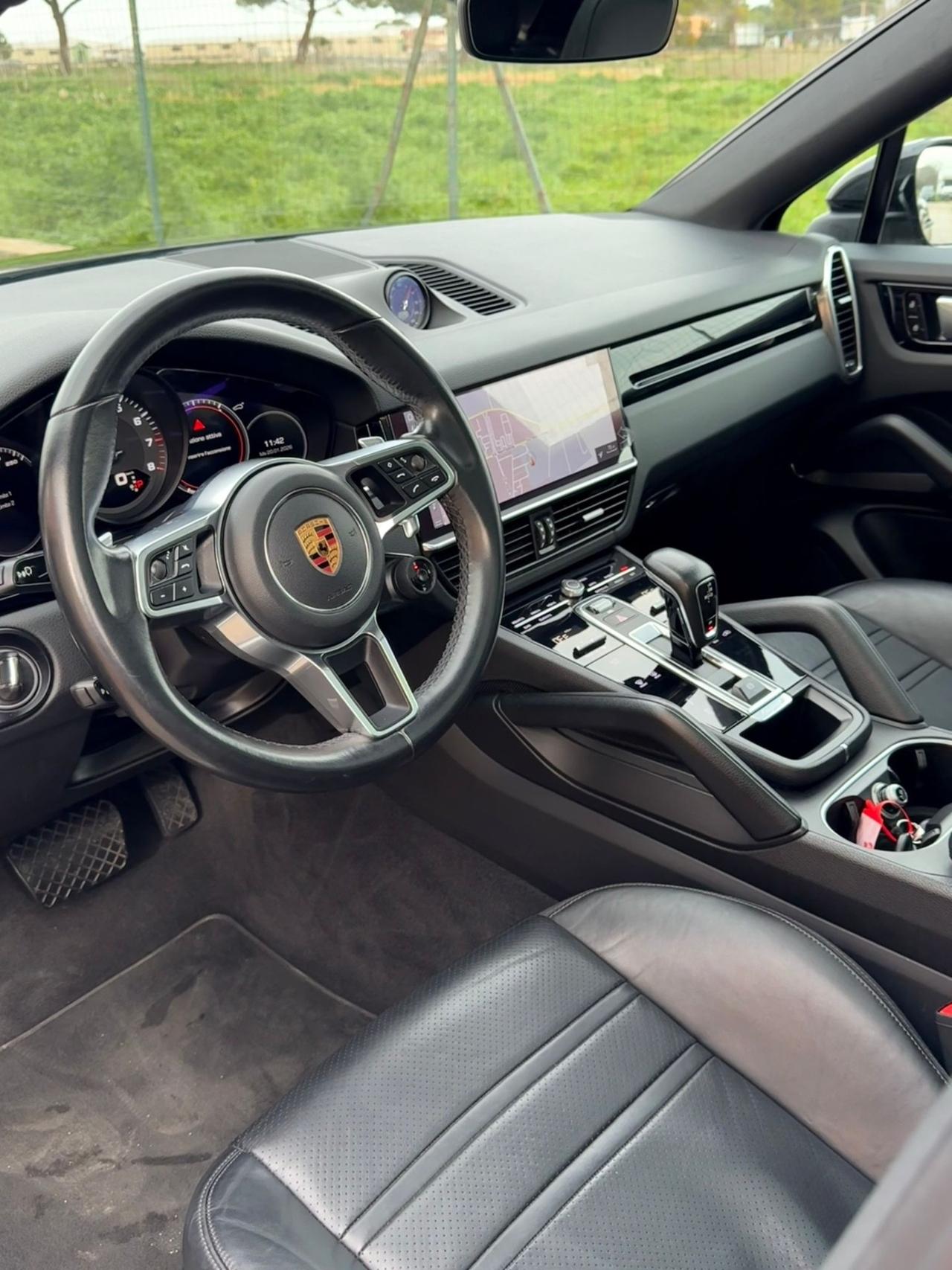 Porsche Cayenne 3.0 V6