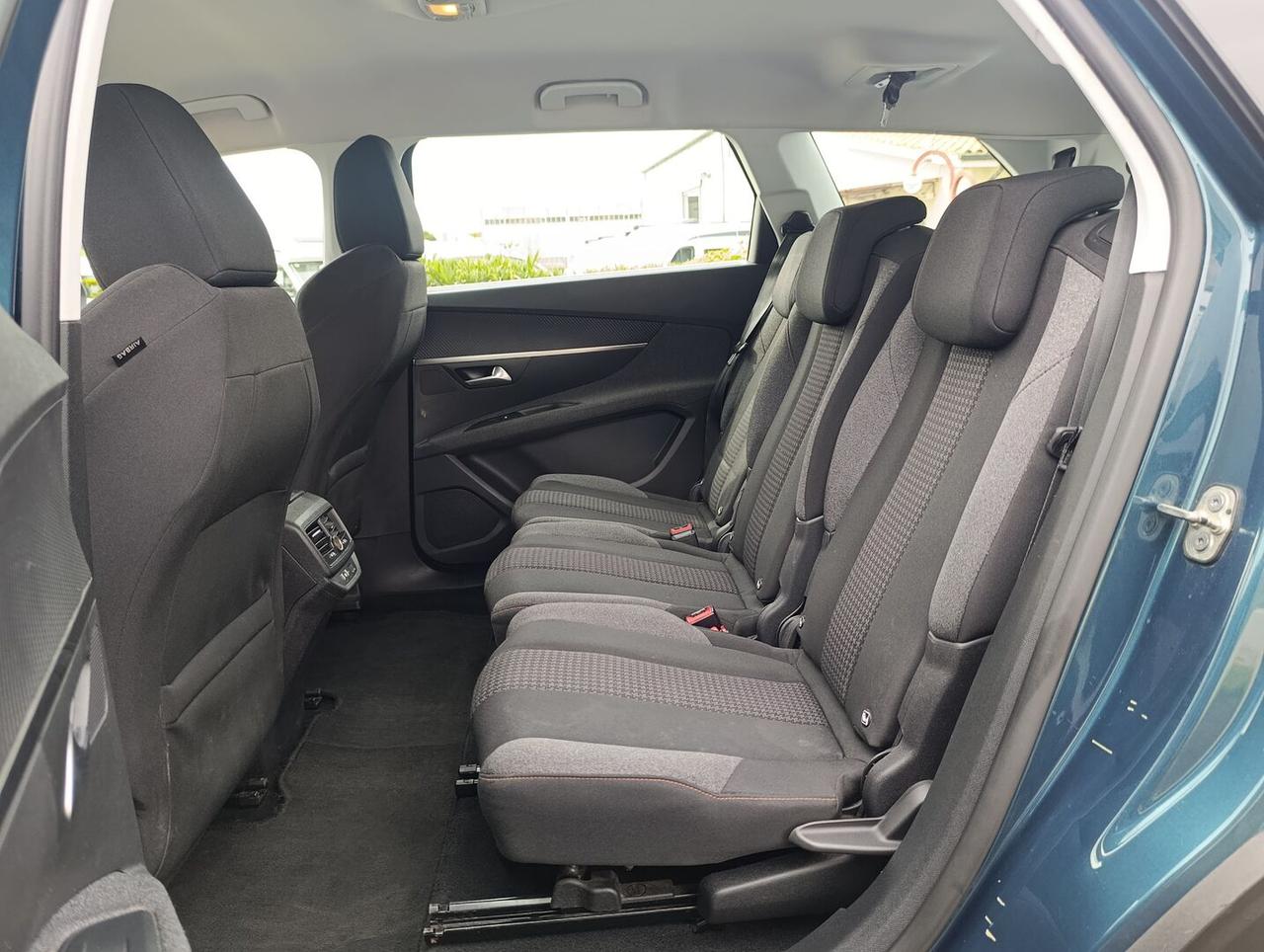 Peugeot 5008 1.5 bluehdi Business s&s 130cv 7p.ti eat8