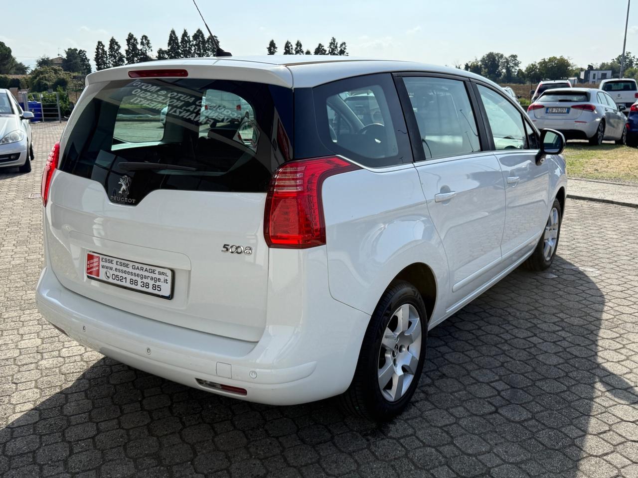 Peugeot 5008 BlueHDi 120 EAT6 S&S Active