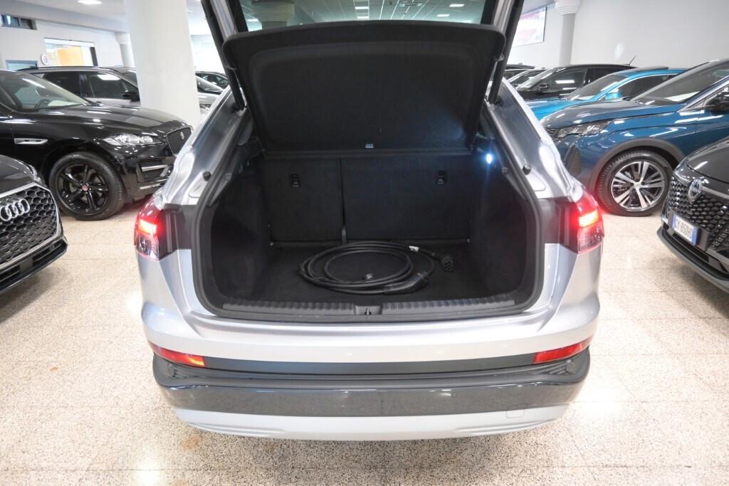 AUDI Q4 SPORTBACK 35 E-TRON 170CV AUTOMATIC BUSINESS ADVANCED ( FARI LED - VIRTUAL COCKPIT - ADAPTIVE CRUISE - NAVI - MIRROR - PDC - TELECAMERA POST. - CERCHI 19 )