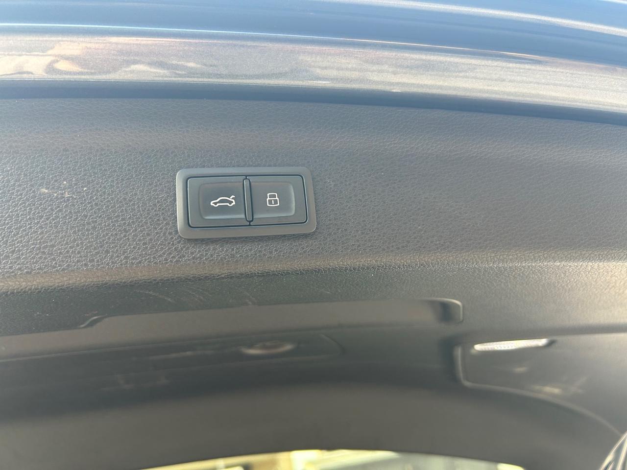 Audi Q3 35 TDI quattro S line edition