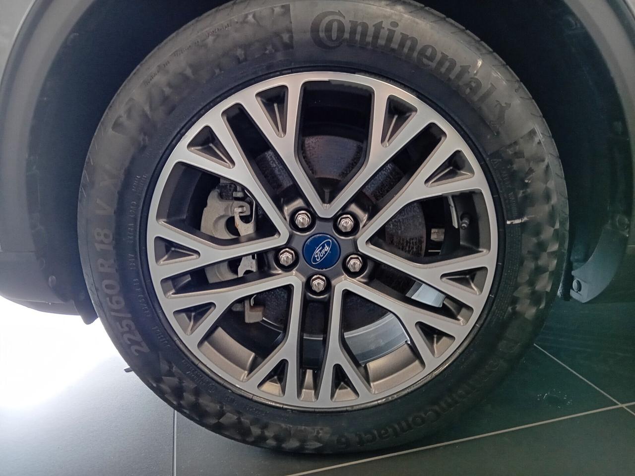 Ford Kuga 2.5 Plug In Hybrid 225 CV CVT 2WD Titanium