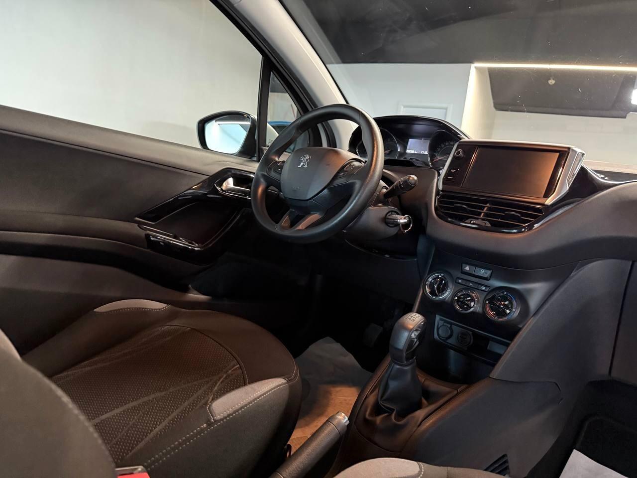 Peugeot 208 1.2 VTi 82 CV 3 porte Access