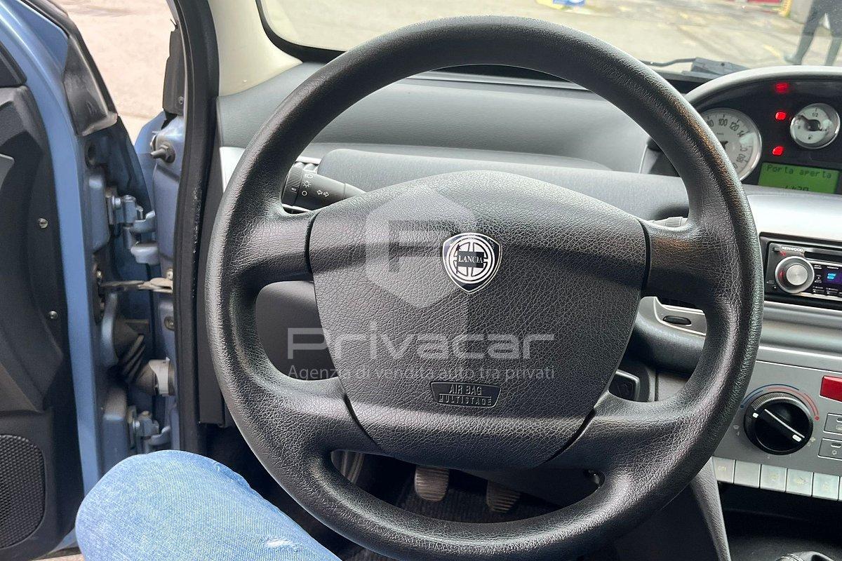 LANCIA Ypsilon 1.2 Argento