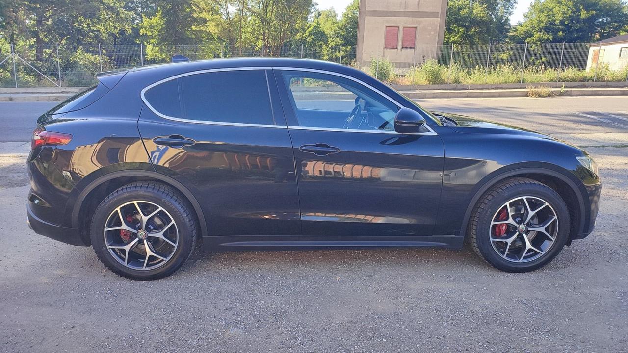 ALFA ROMEO STELVIO 2.2 TD 190CV EXECUTIVE RWD