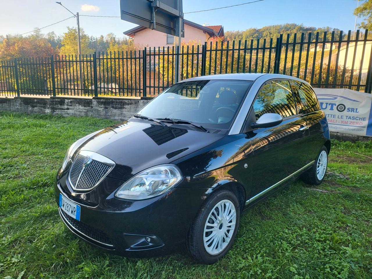 Lancia Ypsilon 1.2 Platino UNICO PROPR. OK NEOP.