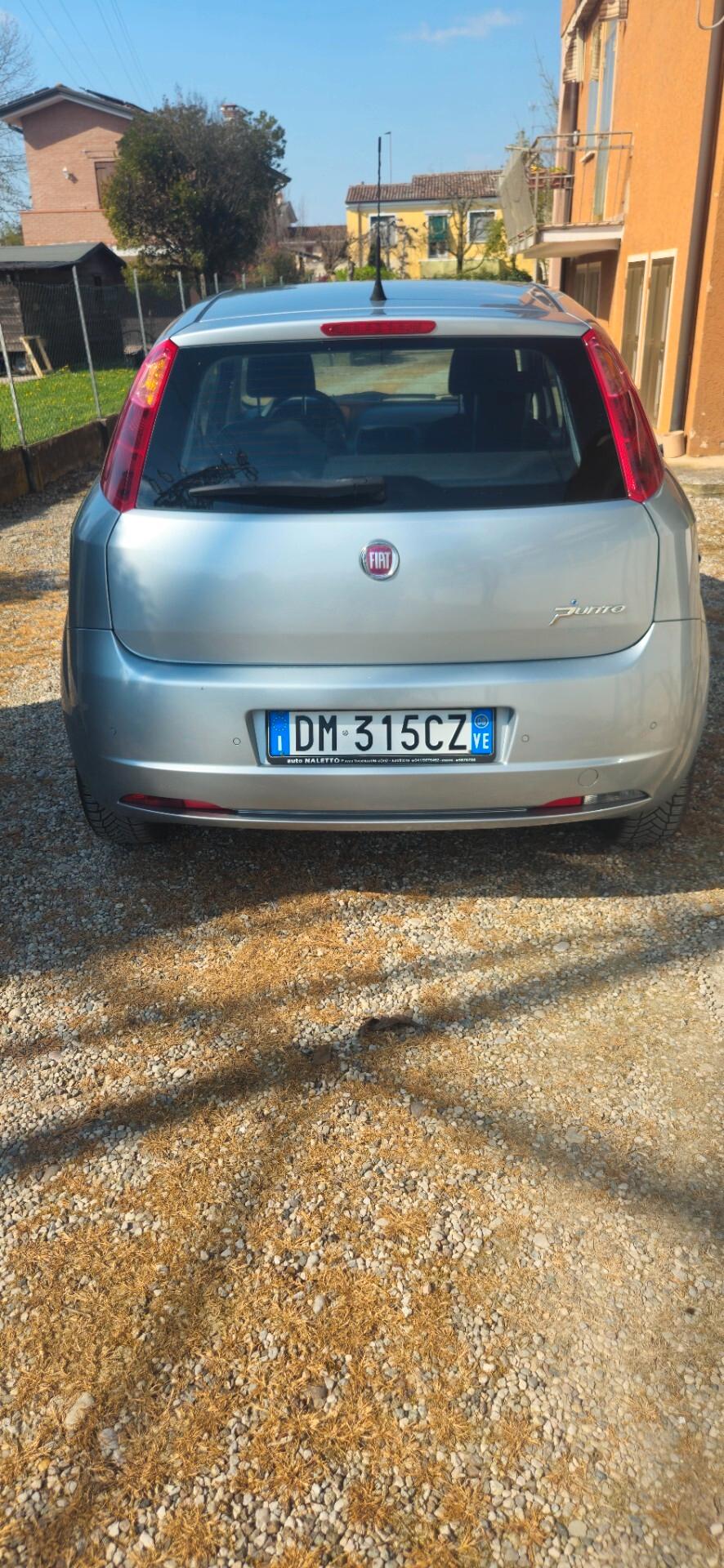 Fiat Grande Punto 1.2 B 48kw NEOPATENTATI