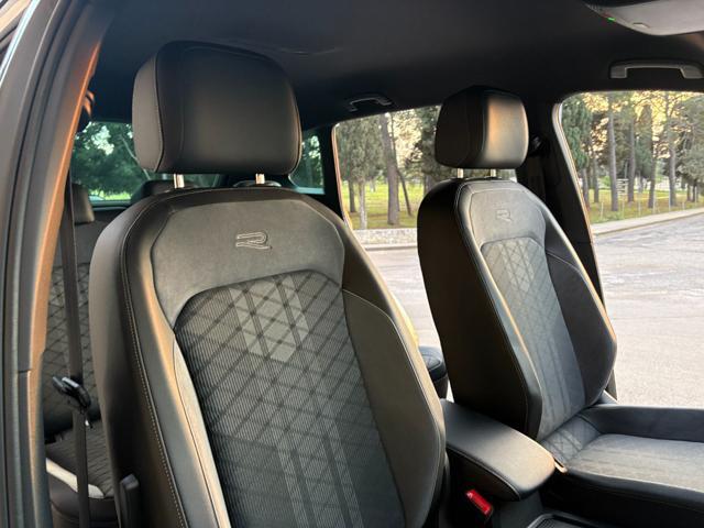 VOLKSWAGEN Tiguan 2.0 TDI 150 CV SCR DSG R-Line LUCI AMBIENTE