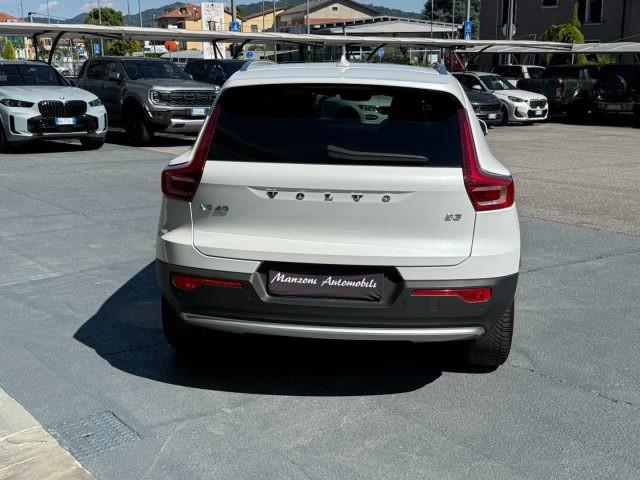 VOLVO XC40 B3 automatico Core