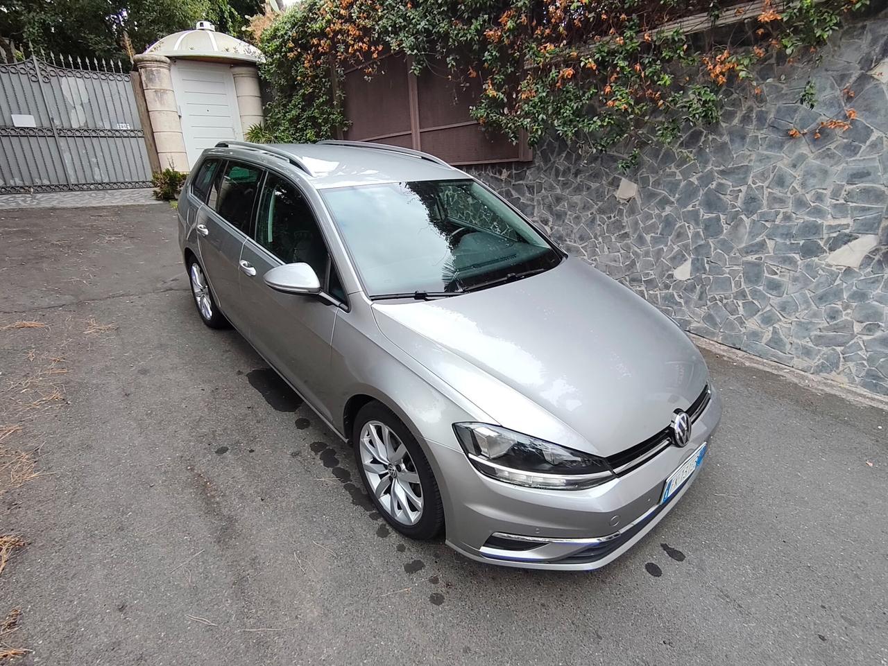 Volkswagen Golf Variant 1.6 TDI 115 CV 100.000 km 2017