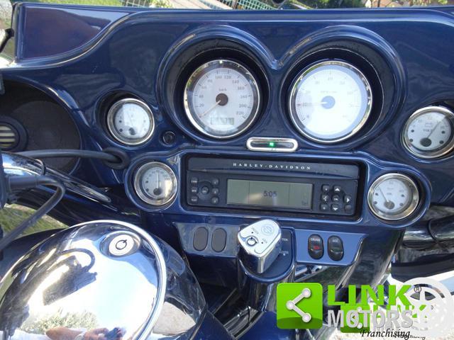 HARLEY-DAVIDSON FLHX Street Glide 1600cc