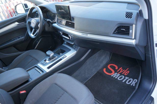 AUDI Q5 SPORTBACK 40 TDI quattro S tronic Business Advance
