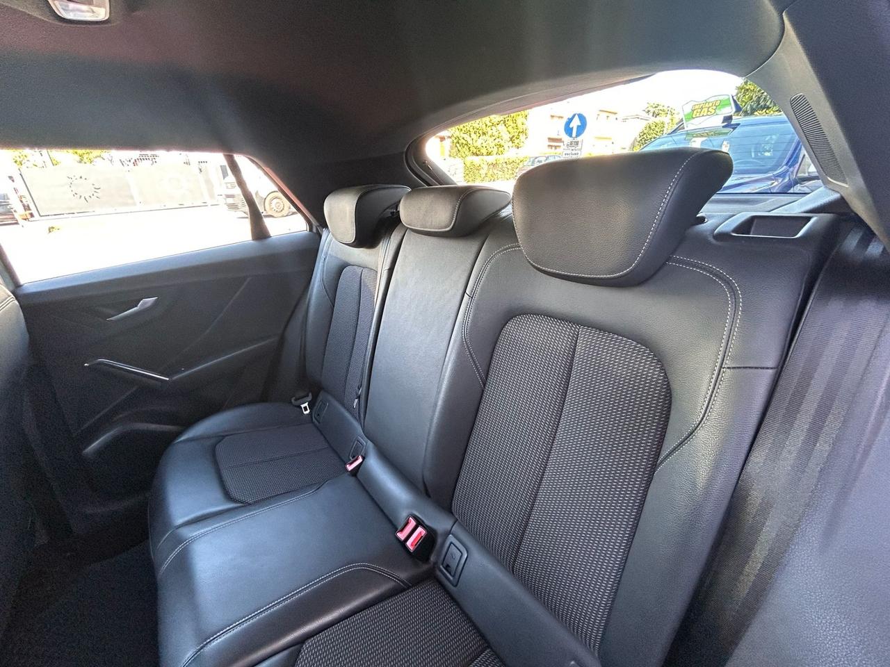 Audi Q2 30 TDI S line Edition