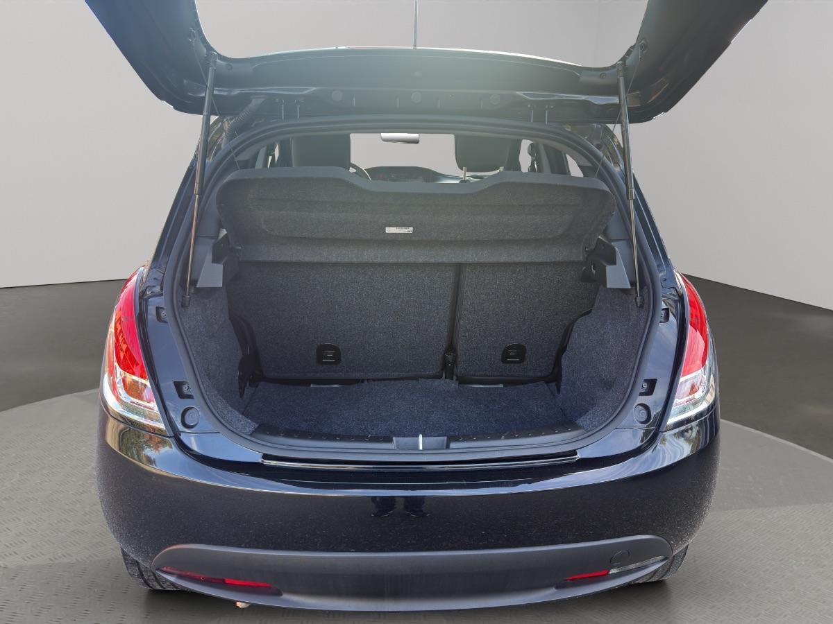 LANCIA - Ypsilon 1.0 firefly hybrid Gold s&s 70cv 5p.ti