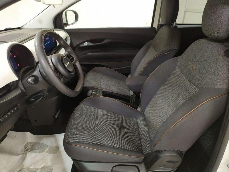 FIAT 500 500e 42 kWh La Prima