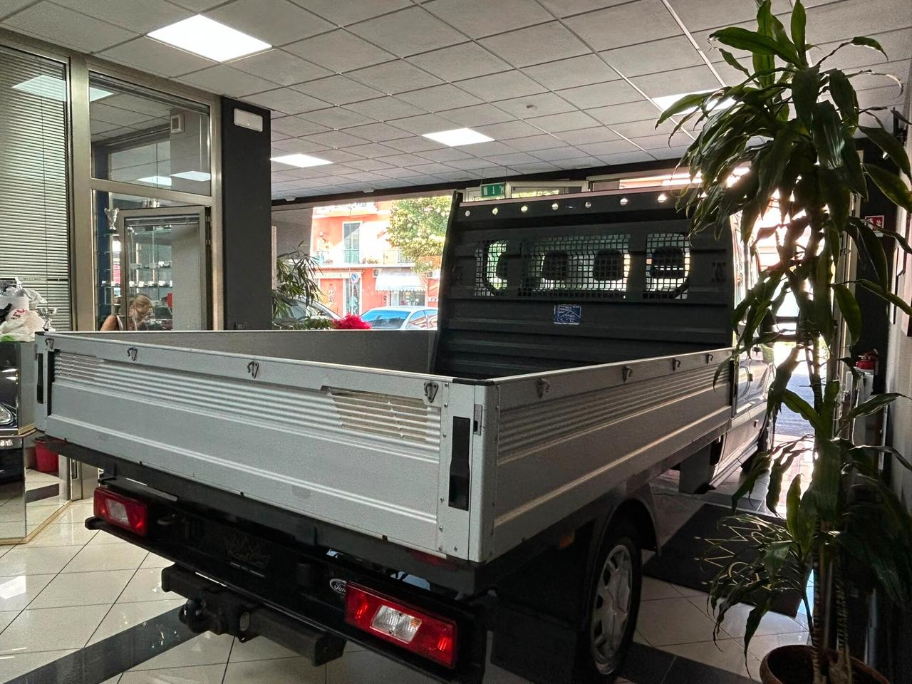 Ford Transit 350 2.0TDCi EcoBlue 130CV DC Cassone
