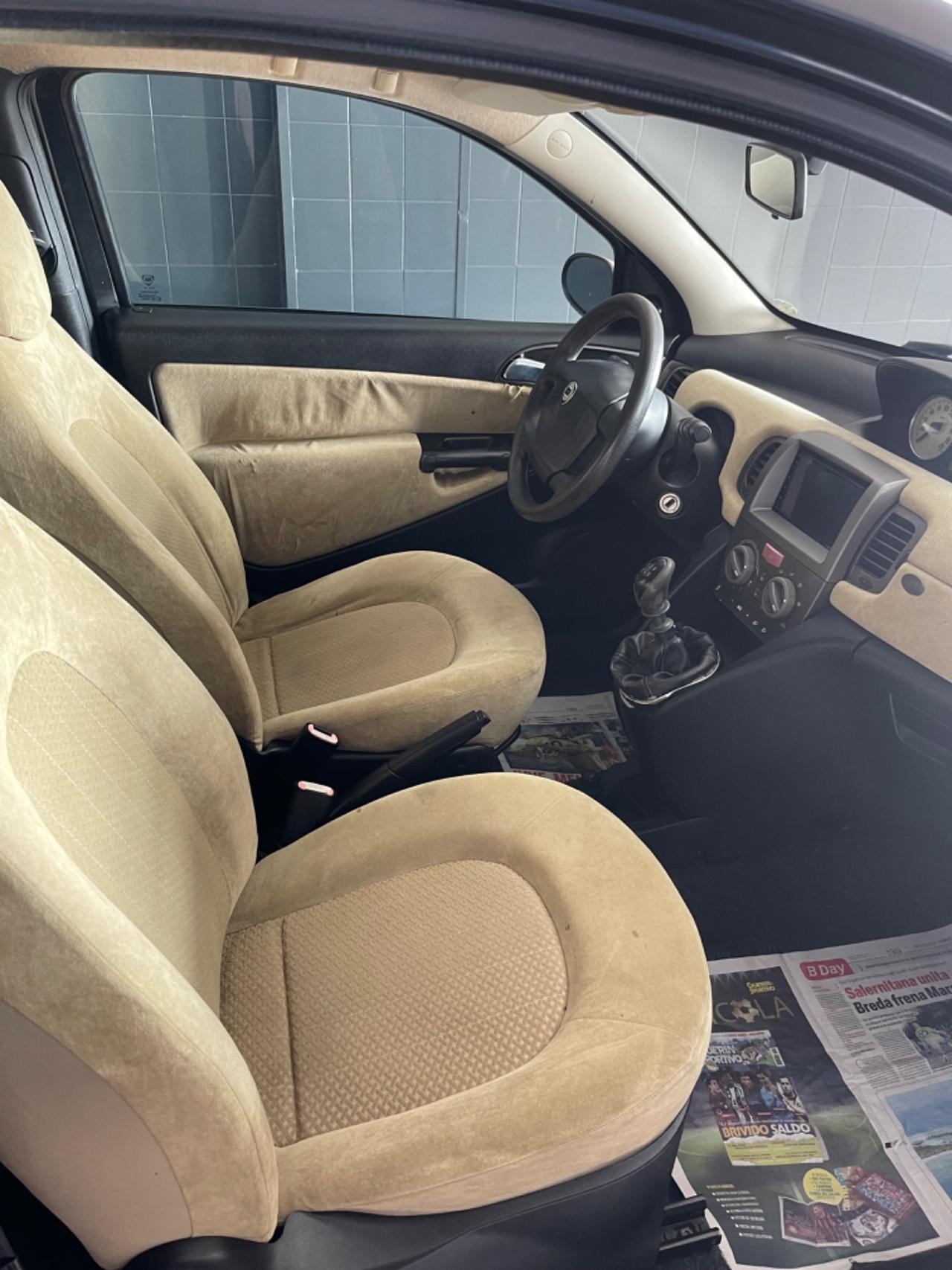 Lancia Ypsilon 1.2