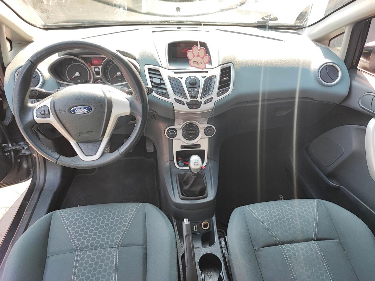 Ford Fiesta 1.2 5 porte uni-pro