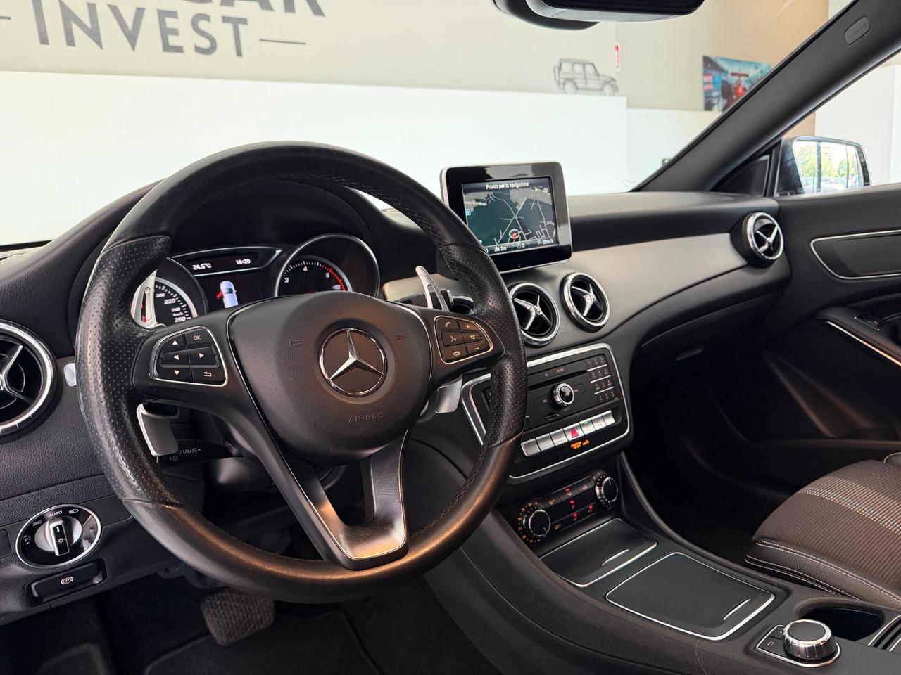Mercedes-Benz CLA 200 d SHOOTING BRAKE PREMIUM - CARPLAY - FINANZIABILE